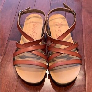 GUC Blowfish kids sandals